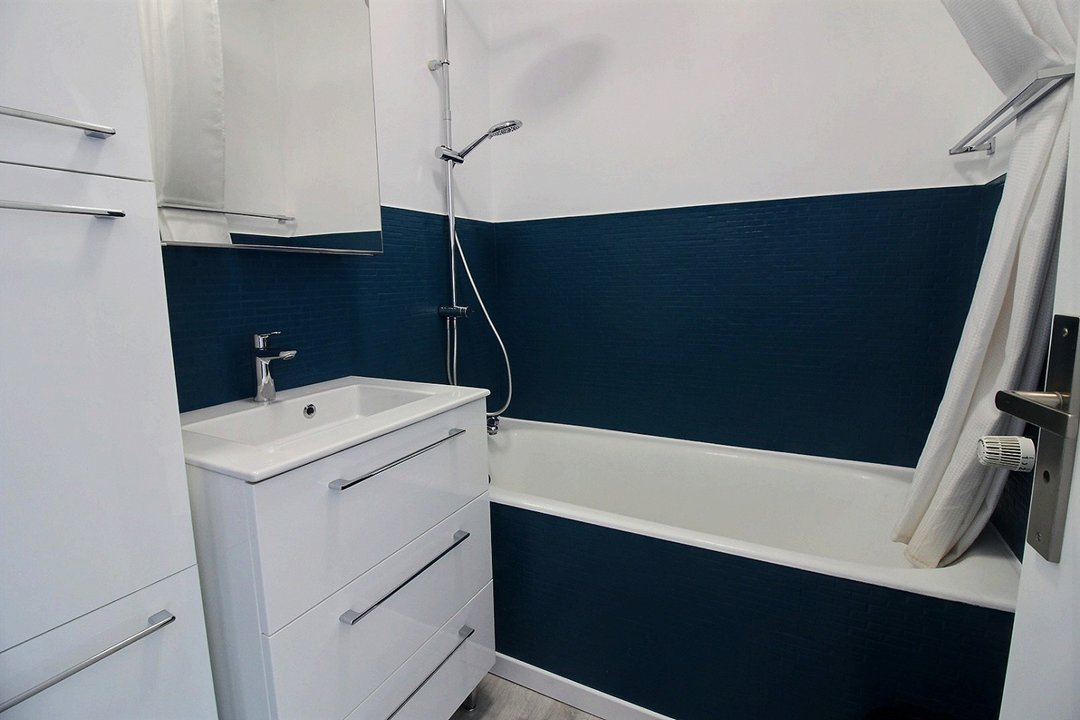 /picture/helios/116215201/MERIDIEN E7/4_2026-02-24CET16h00-10.jpg